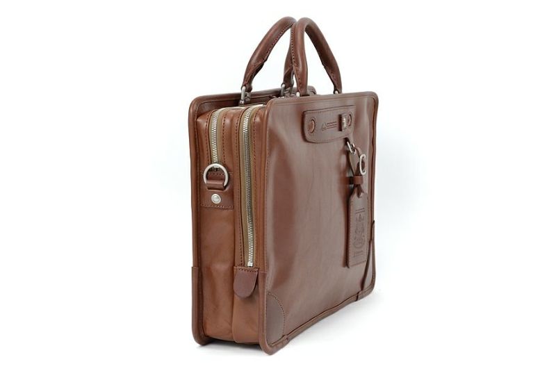 Famiglia ダブルタイプ ブリーフバッグ | CORBO. Online-Shop Famiglia ダブルタイプ ブリーフバッグ | CORBO. Online-Shop