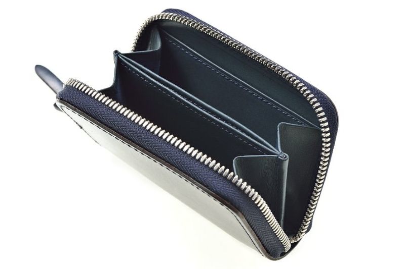 19800円を☆　ラウンドファスナー式カード＆コインケース 1LD-0232 face -Bridle Leather- ラウンドファスナー式カード＆コイン
