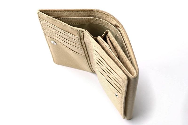 GOAT - 縦型折財布 CORBO.式コインケース付 | CORBO. Online-Shop