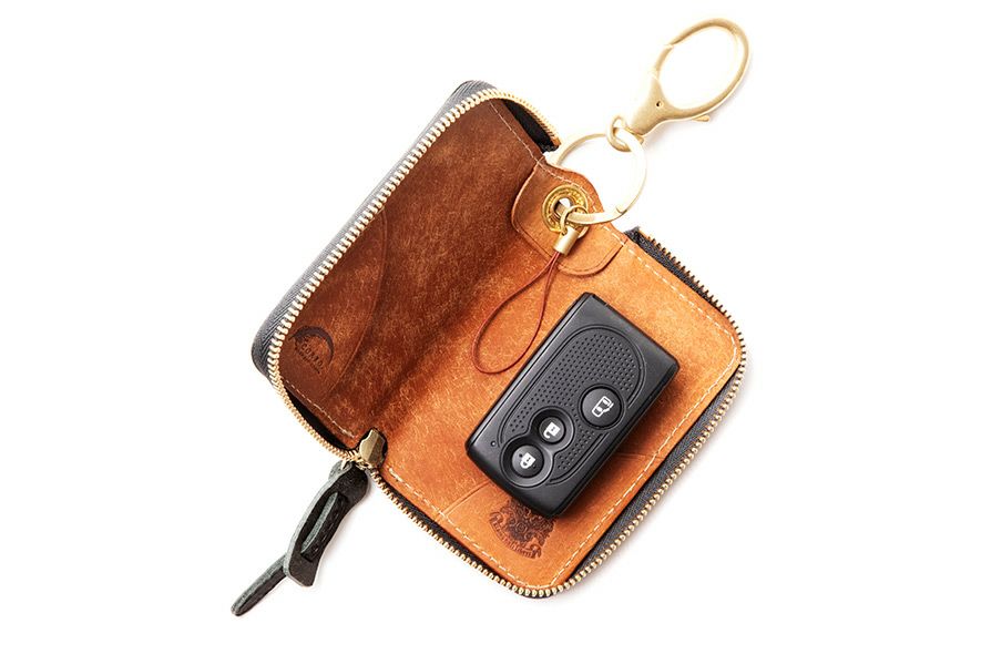 最終価格！14300円を☆　CORBO. キーケース ILN-1704 イエロー 楽天市場】【安心の3年保証付】 CORBO. コルボ キーケースSLATE