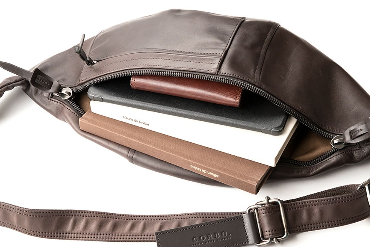 equines バムバッグ | CORBO. Online-Shop